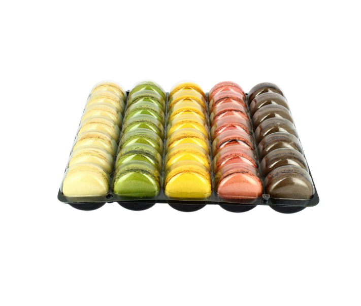 Signature Macarons Pack Size: 3x35un